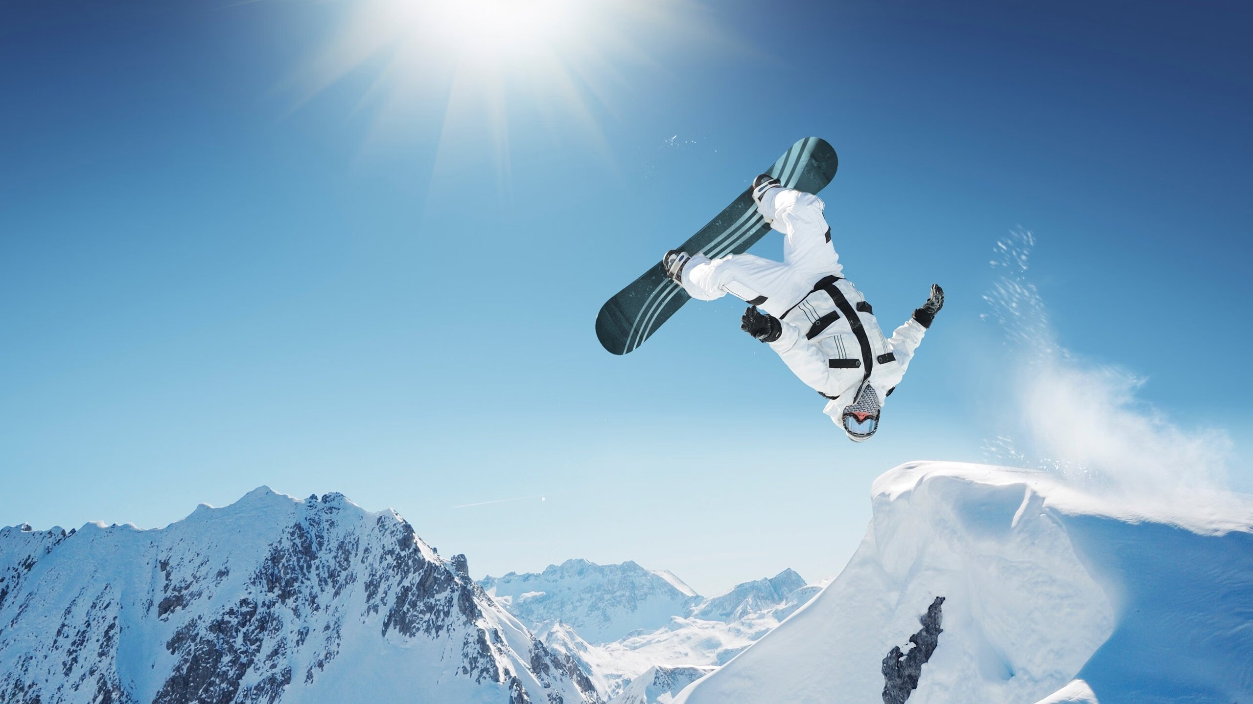 塔特发挥稳定，袋鼠队的中场核心始终如一，塔城袋鼠